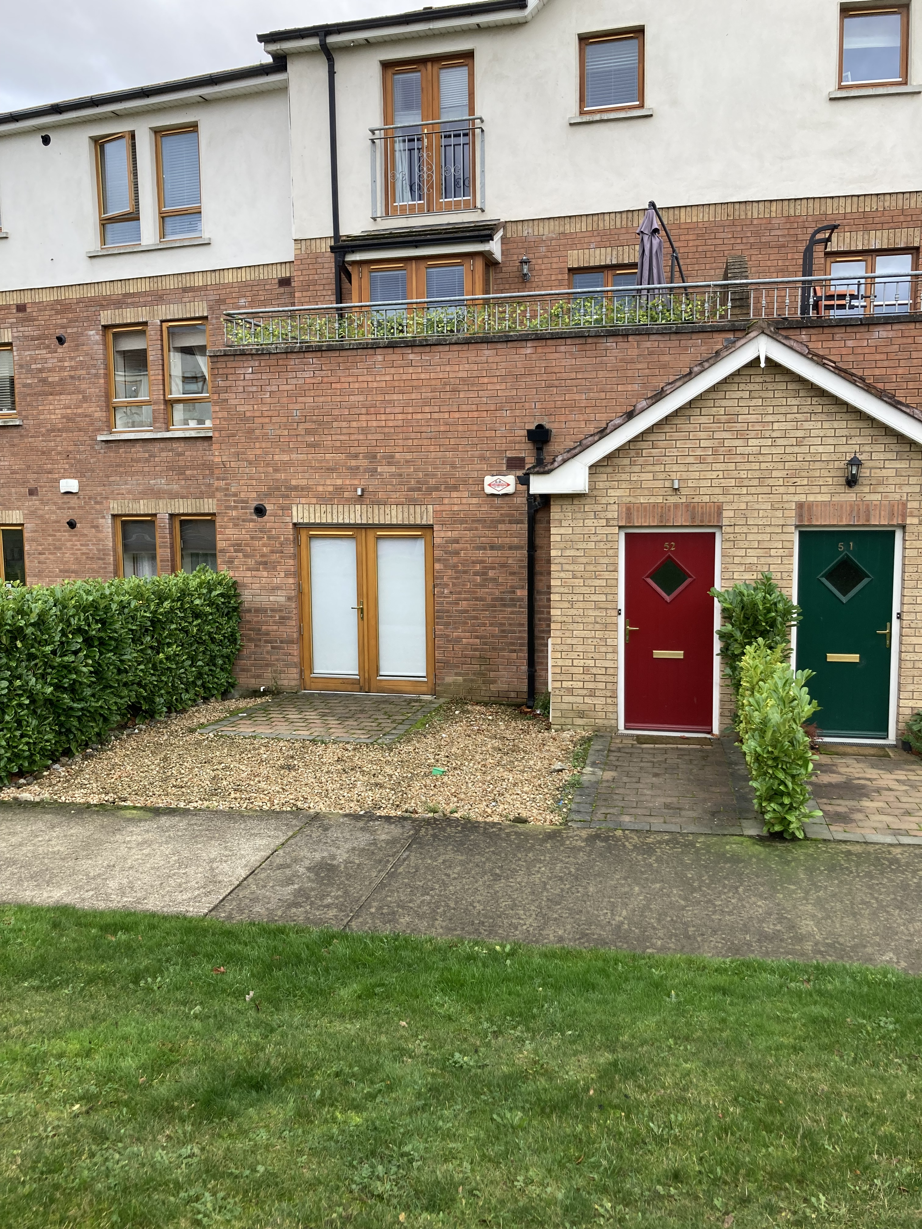 52 Summerseat Cresecent