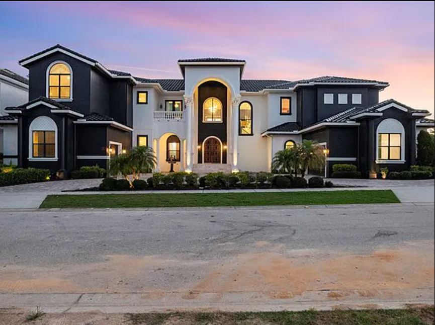 14 Bedroom Mega - Mansion